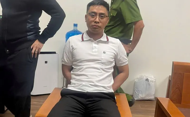 rcucxz Doi Tuong Tru Na Ngu