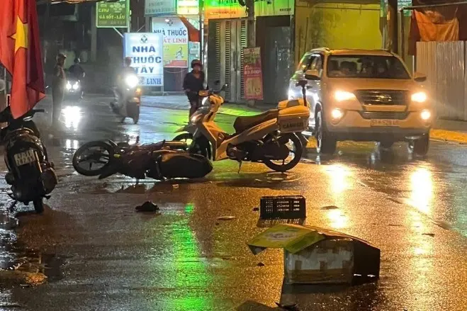 tiykzl lien tiep tai nan o tphcm mot nam sinh bi cuon vao gam xe ben tu vong 775