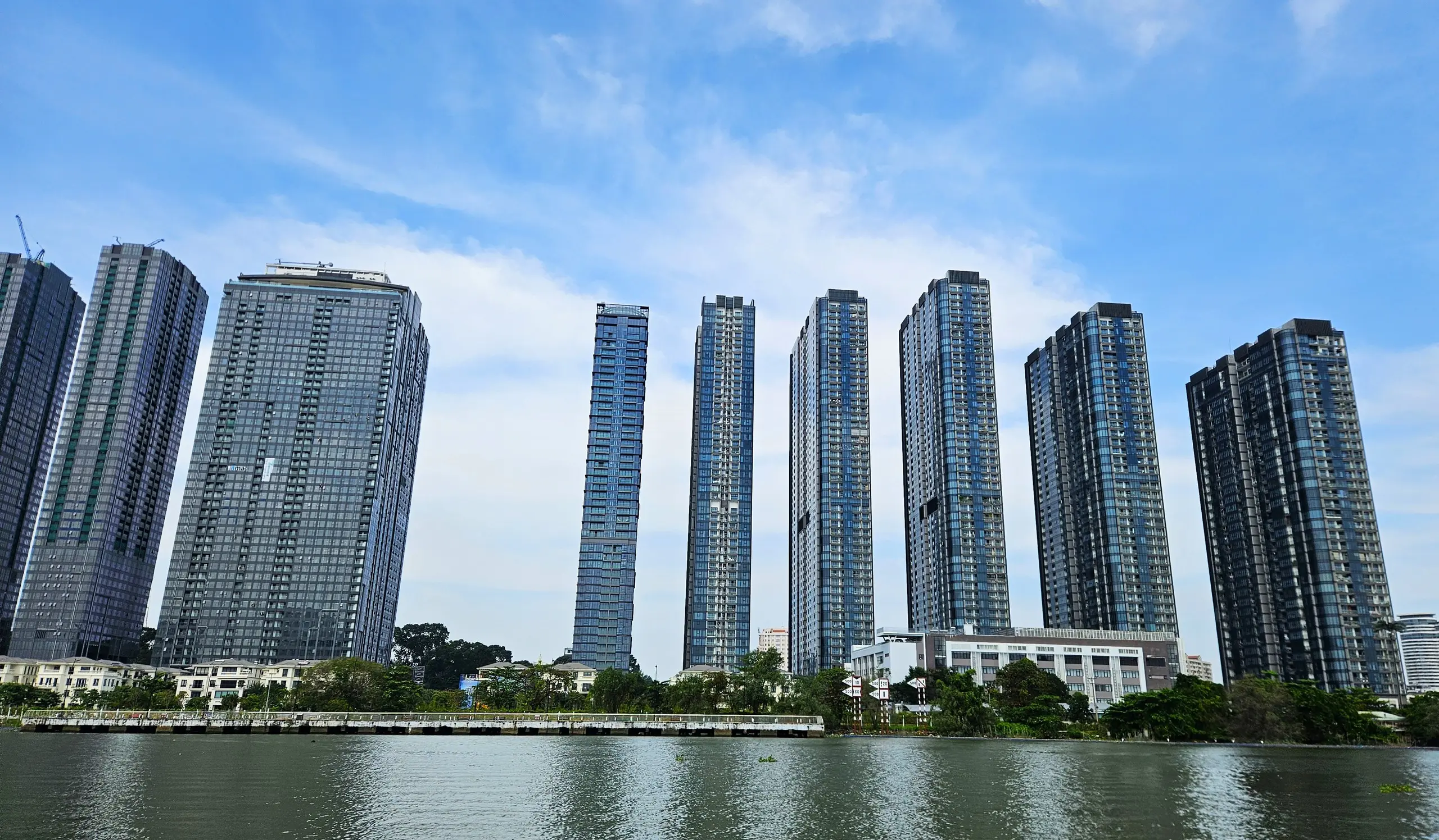 tkmom5 so hong chung cu tphcm 1733802027186754453849