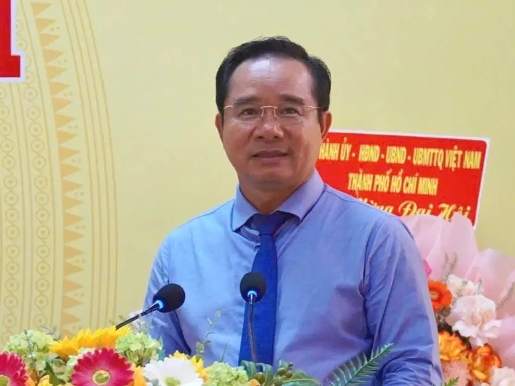 vyy460 cdnphoto.dantri.com .vn lxfbzj8cgnqfz37zgwasxid8bvw thumb w 1020 2025 08 08 xay dung con dao thanh trung tam du lich nghi duong dang cap 1 edited edited 1754634317713