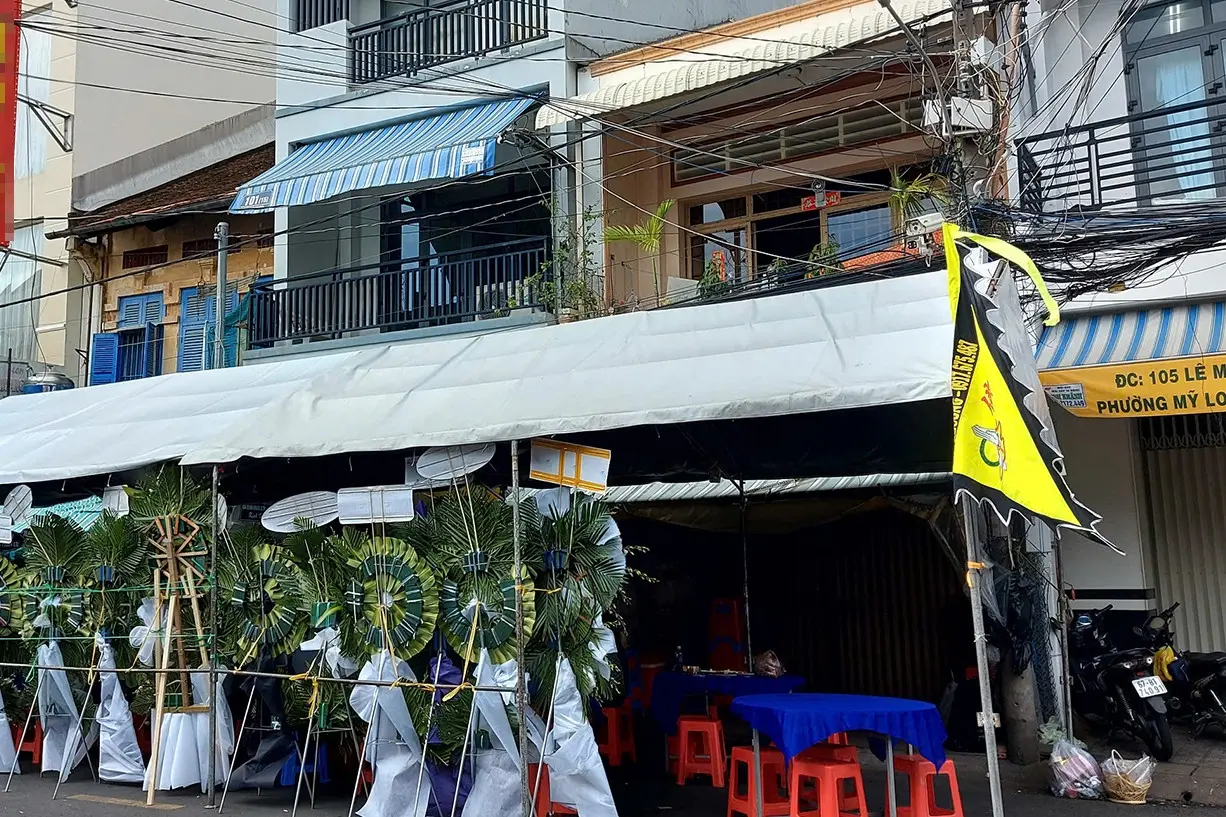 wagq2n he lo nguyen nhan 2 vo chong tu vong tai nha rieng voi nhieu vet thuong 2267