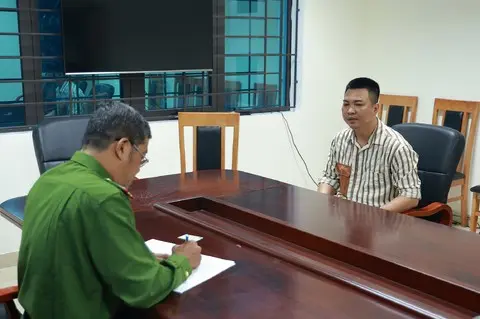 yrsul1 cam dau vu cuong doat 1
