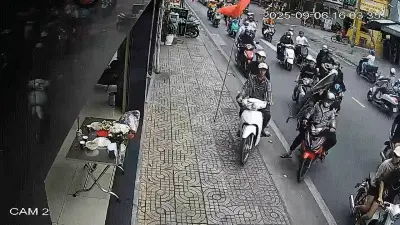 3n8ltk 3 thanh thieu nien giat ban cung co hon bi cong an tp hcm bat 4950 9966