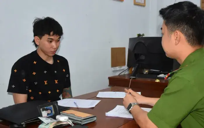 4b6jnd cuop giat tai san 03759047068031449297096 22830523370358860192703