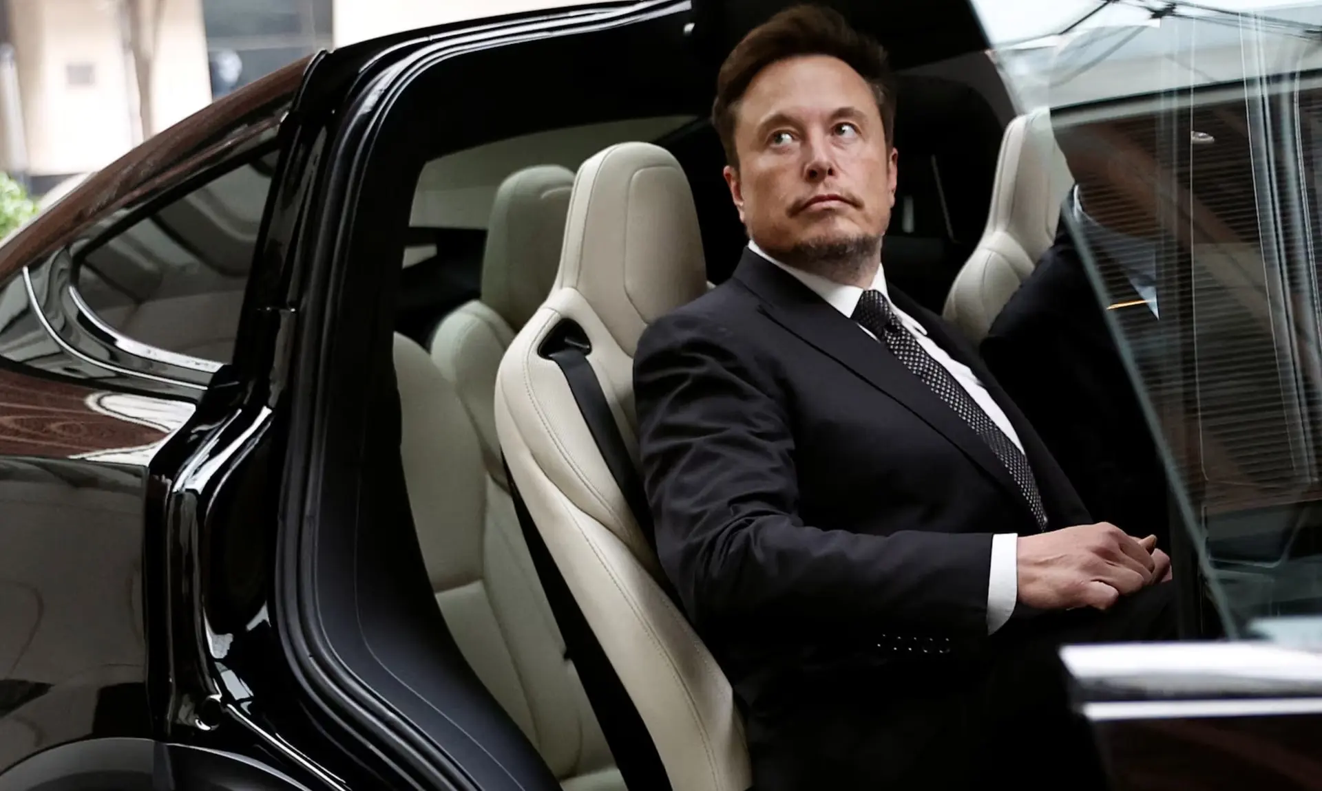 70ing2 tesla muon trao cho elon musk goi thu lao 1.000 ti usd lon nhat lich su doanh nghiep