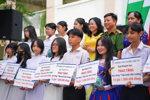 786f8k duong van thi 17563554716161779987226