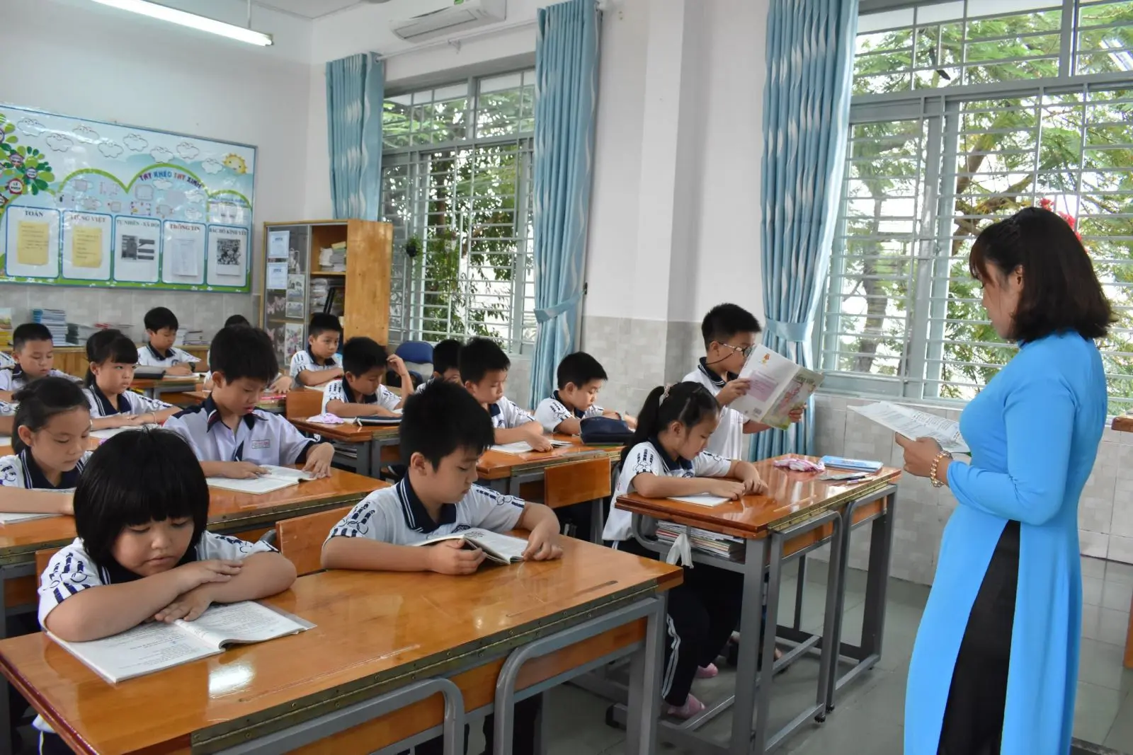 960pzw 2609xuthehoinhap 1700132451985817391983