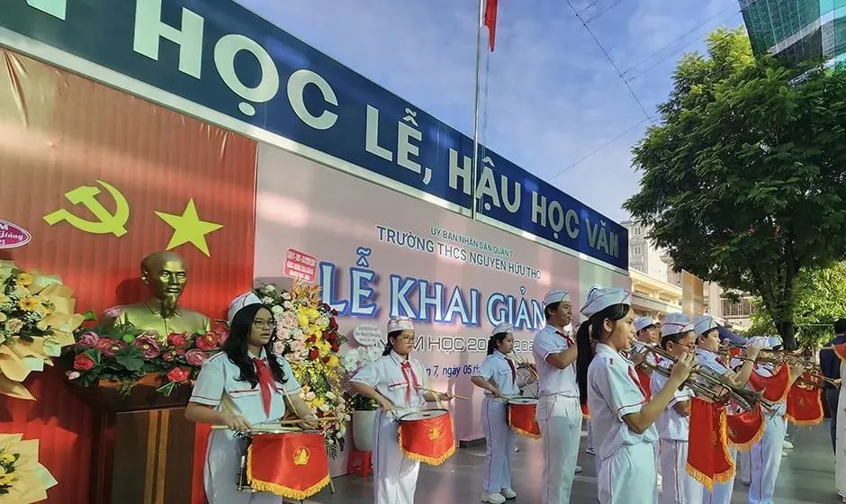 d86awn khai giang o to hcm