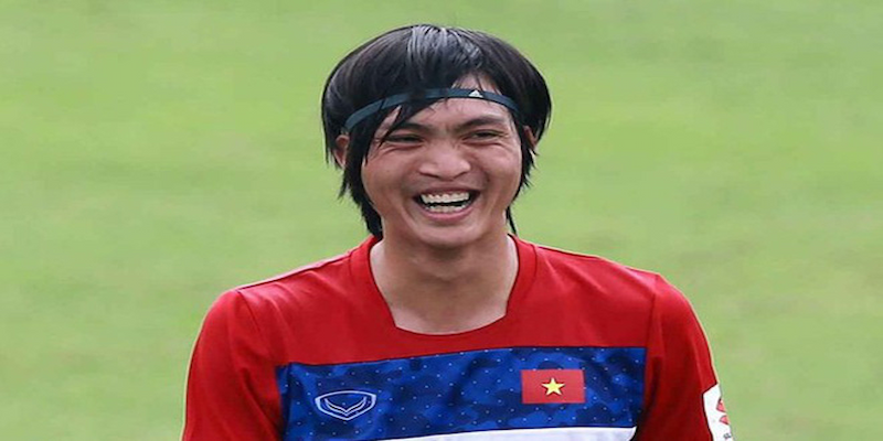 danh hieu cua cau thu bong da nguyen tuan anh
