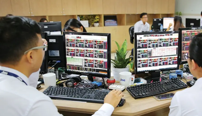 e6fhko nang hang thi truong chung khoan viet nam 16806678935811067320070