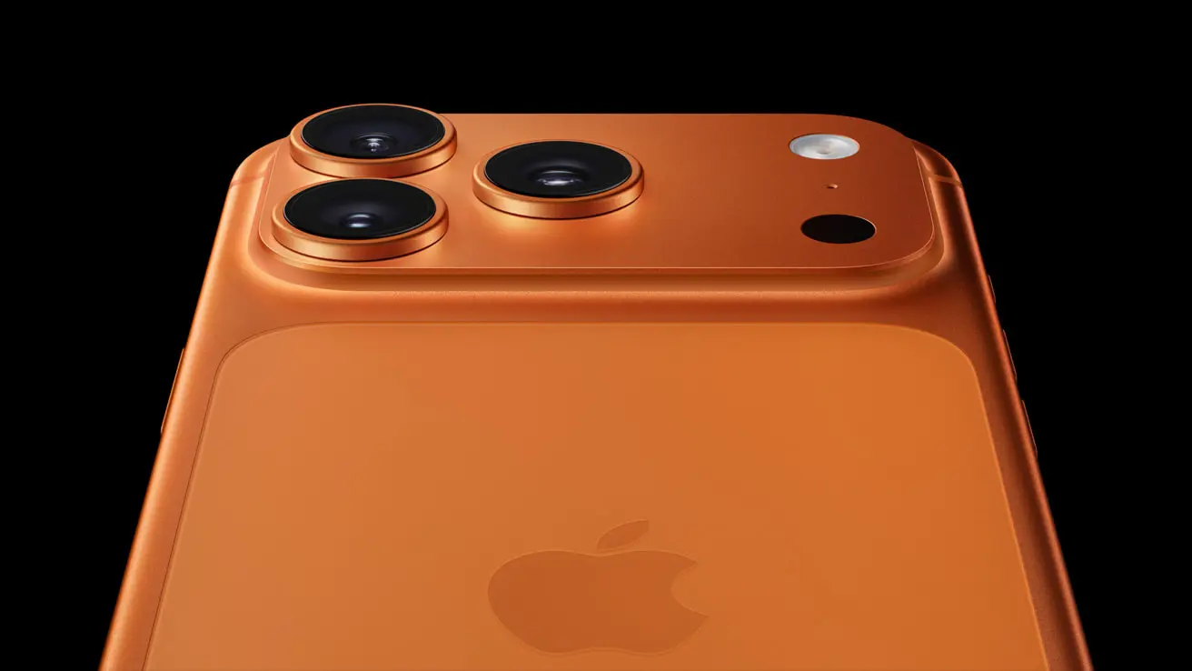 et10fg Apple iPhone 17 Pro camera close up 250909 lp.jpg.landing