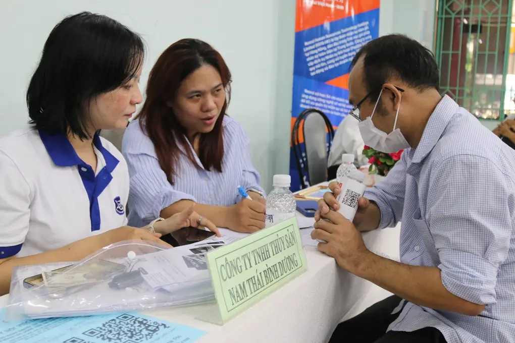hpcr7w lao dong khuyet tat 2jpg 1758174110023