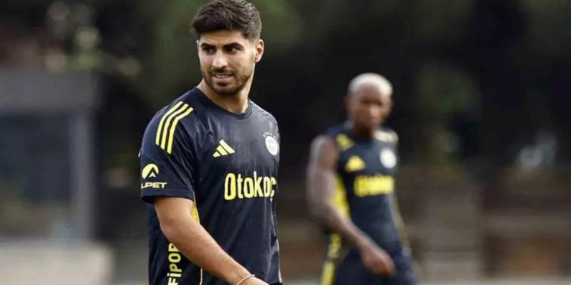 marco asensio an mung ban thang dep