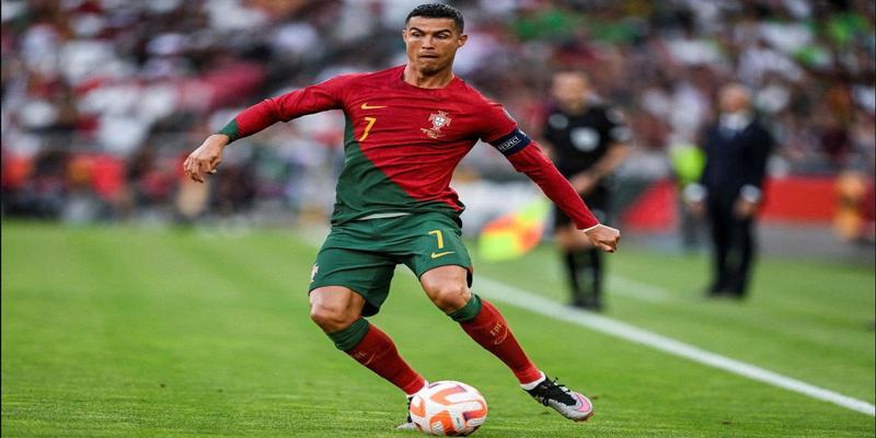 nu cuoi ronaldo sau chien thang lon
