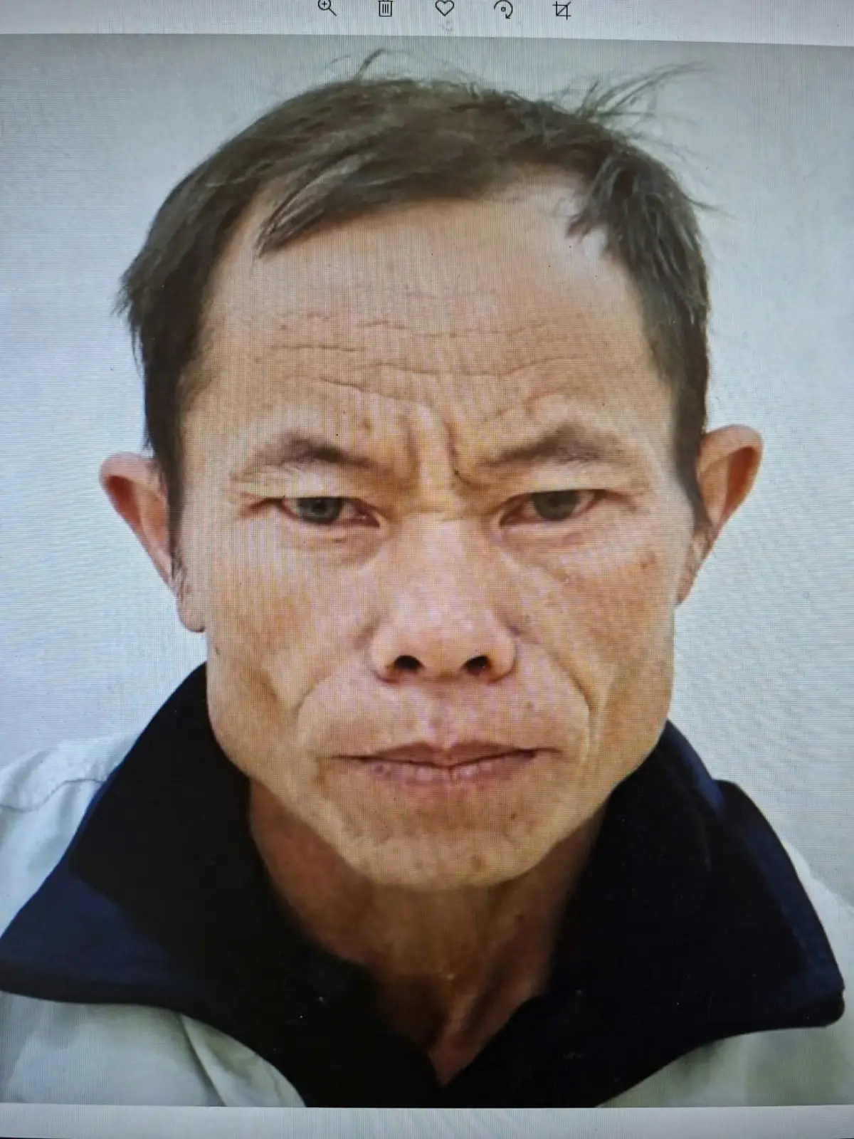 ot0r1y chan dung nghi pham sung seo su