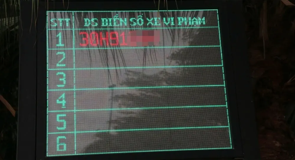 pb8lyq image