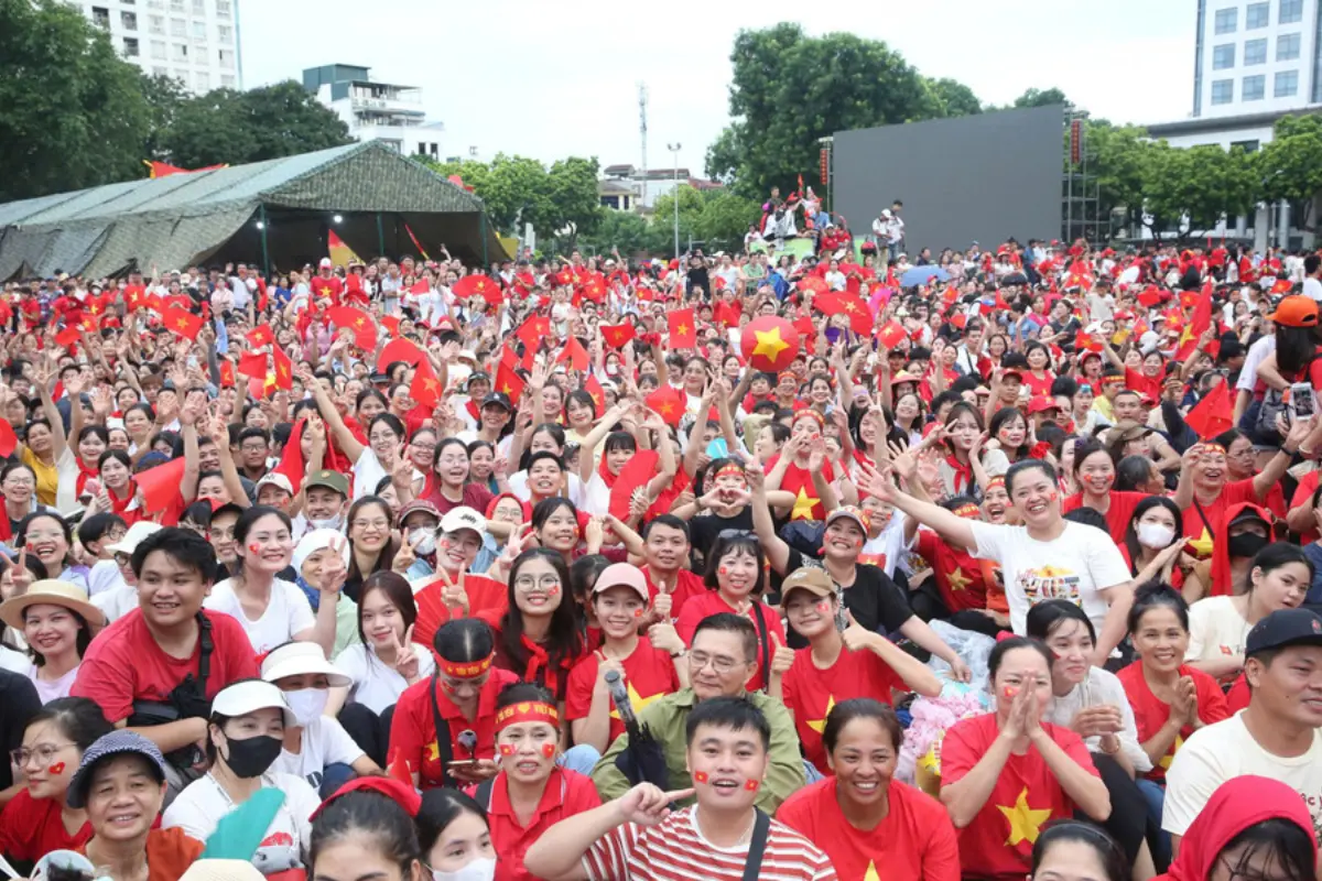 qg216p ha noi thu hut thu hut dong dao du khach trong va ngoai nuoc