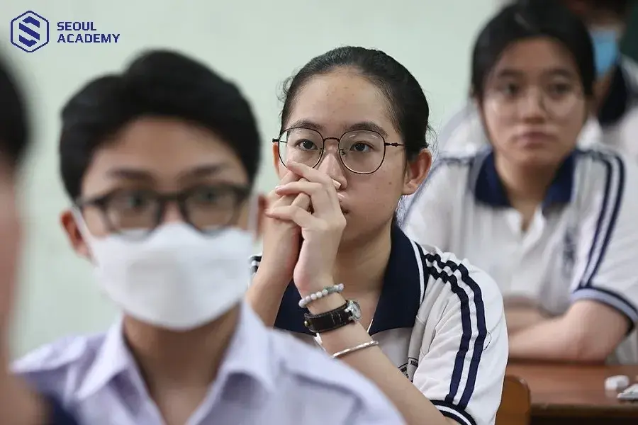 raj4t4 tuong lai sinh vien su pham nam 2025 2