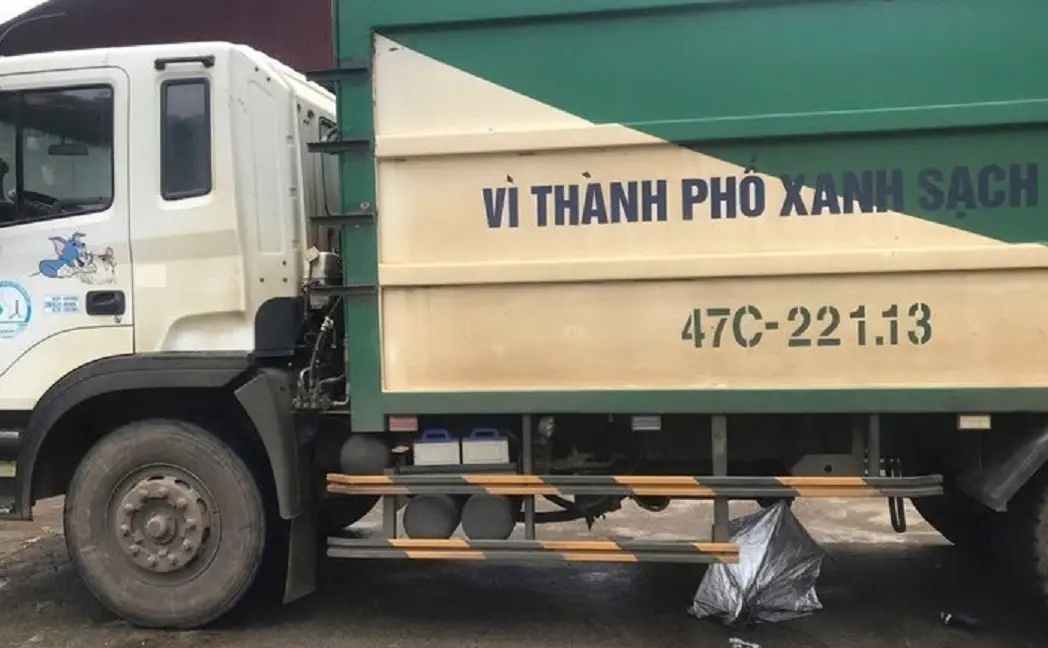 rhvw0i xe cho rac 1757160376593174829075