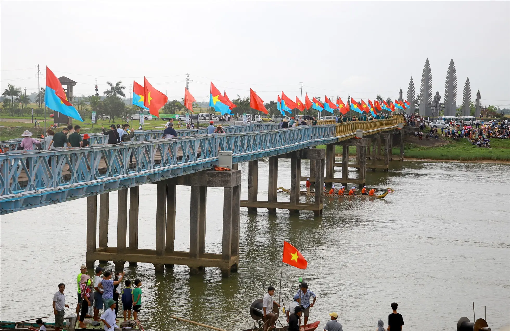 rnahha Cau Hien Luong 1