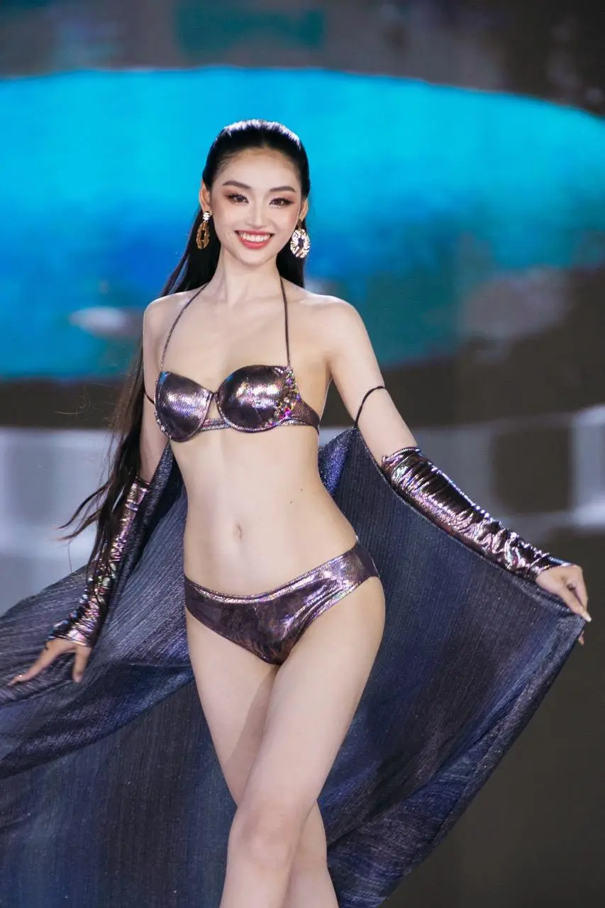 s0sgds 0054MISS GRAND VN 20