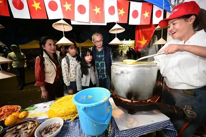 siga5c le hoi pho tai nhat 6858 1985 8840 9320