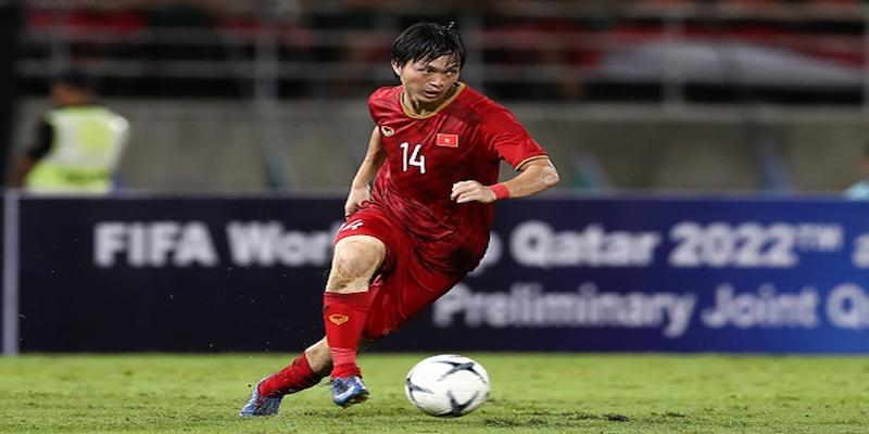 tieu su cau thu bong da nguyen tuan anh