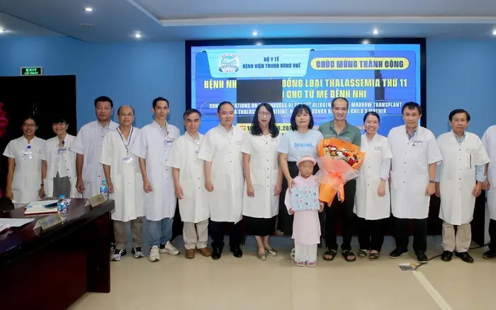 u5f7v6 tan mau bam sinh bat dong nhom mau 17573381547021646380830 0 0 1440 2304 crop 1757338234862256547996