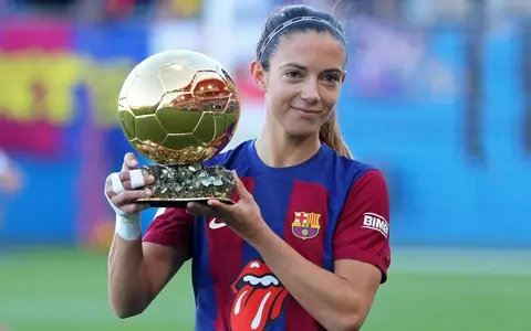 uk5h7r aitana bonmati barcellona1bns9gvk1qkig1ftsd1y6pnfrv 17510859647041695081276 22 0 1622 2560 crop 17510859962442093399007