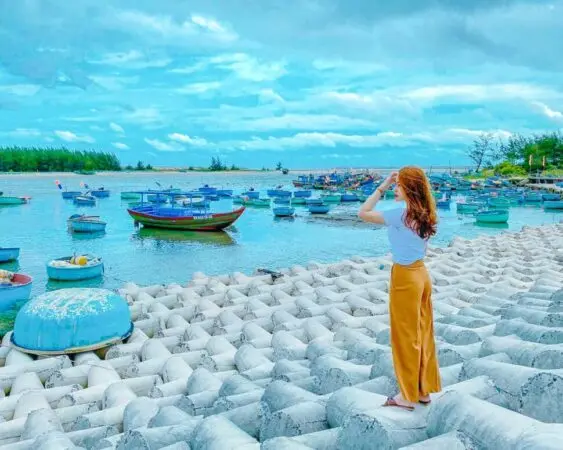v1vubl 0fdd8a93 xe tu vung tau di ho tram 6463304 563x450 4814015