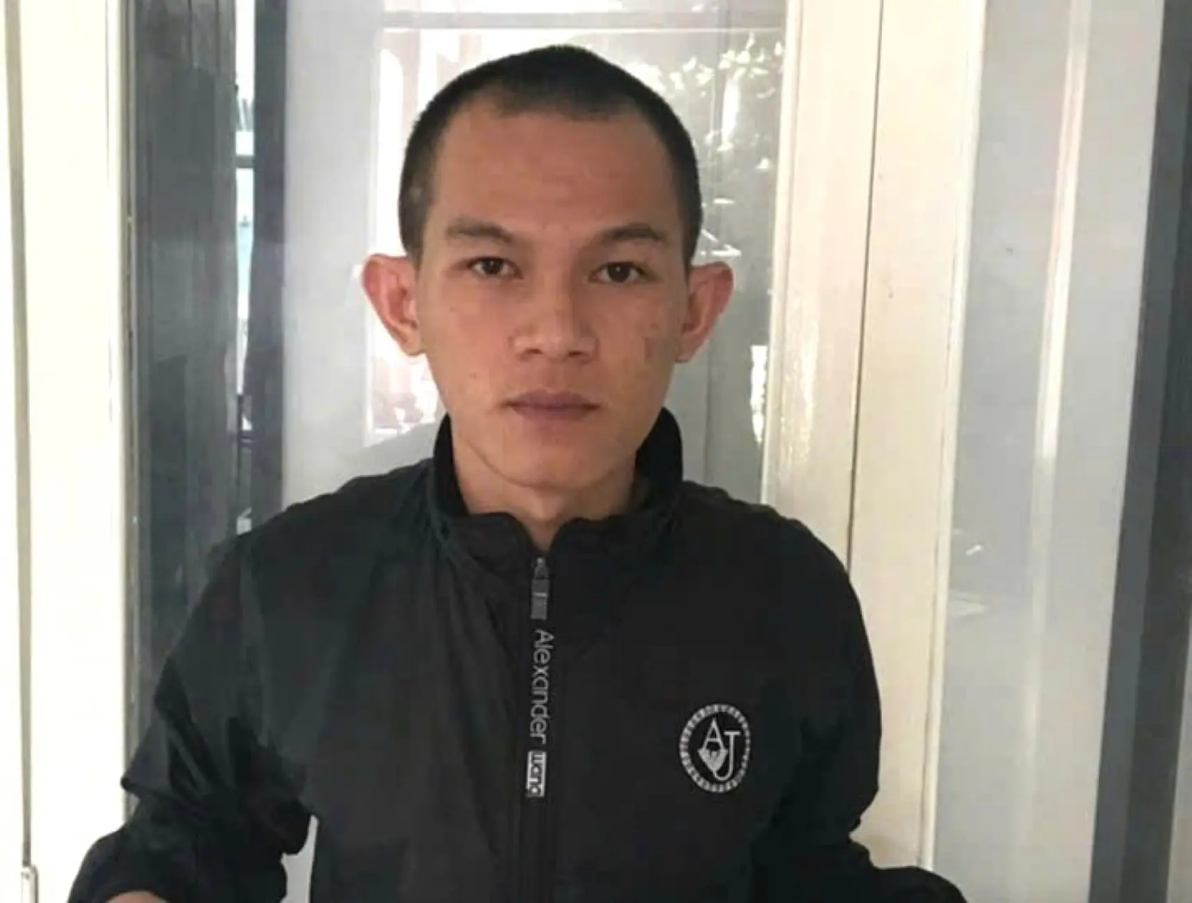 v8b0q8 tienphong 11