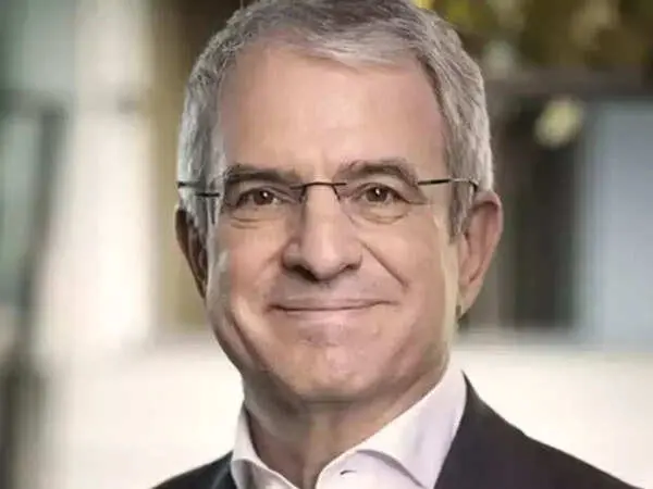 vi6fv8_nestl-ceo-laurent-freixe.webp