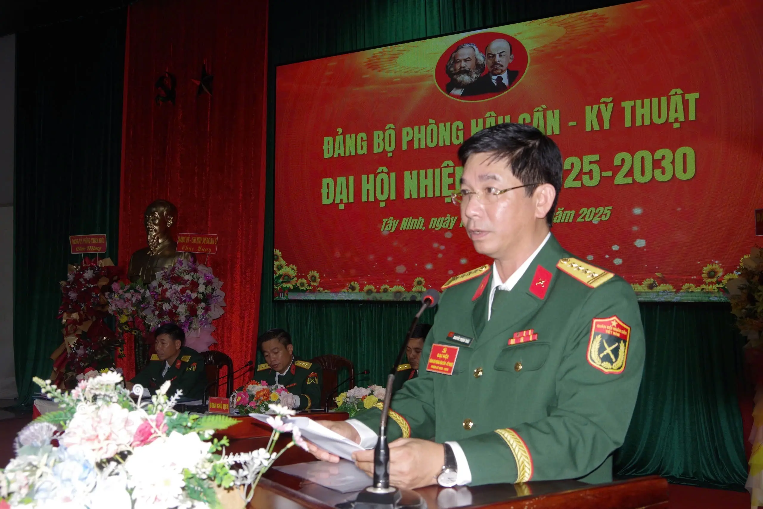 xzko4s anh 1