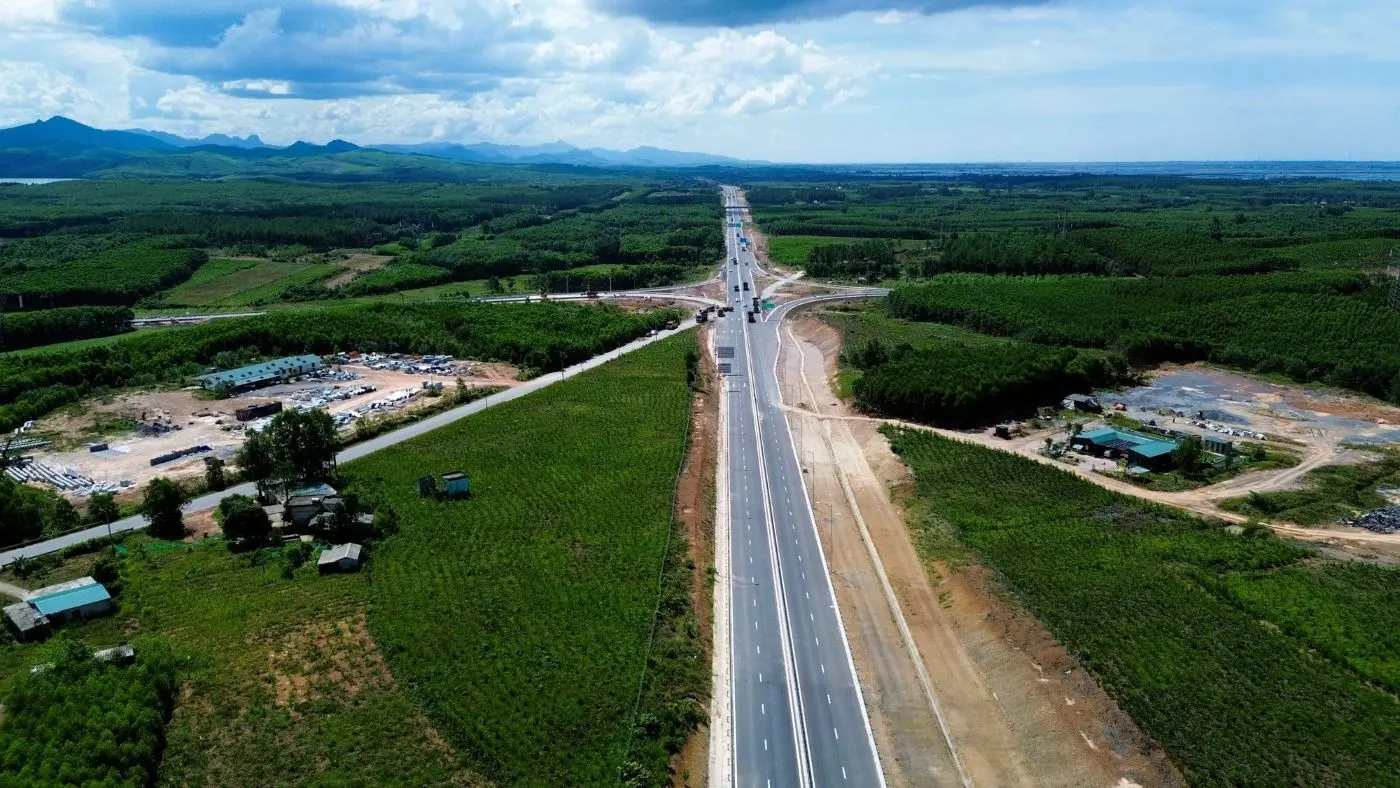 y8hix1 cao toc van ninh cam lo