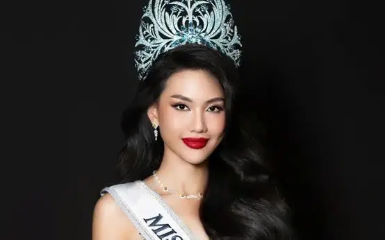 ym4pq4_bui_quynh_hoa.webp