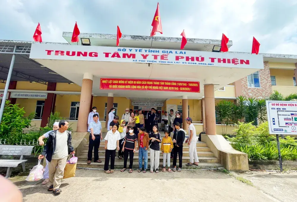 yzo93b ngo doc thuc pham tiec tan gia gia lai 3 7293 4630.jpg