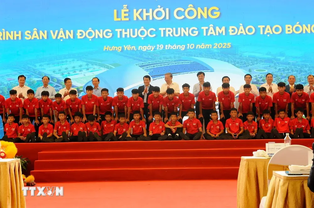 44qdy2 san van dong hung yen2