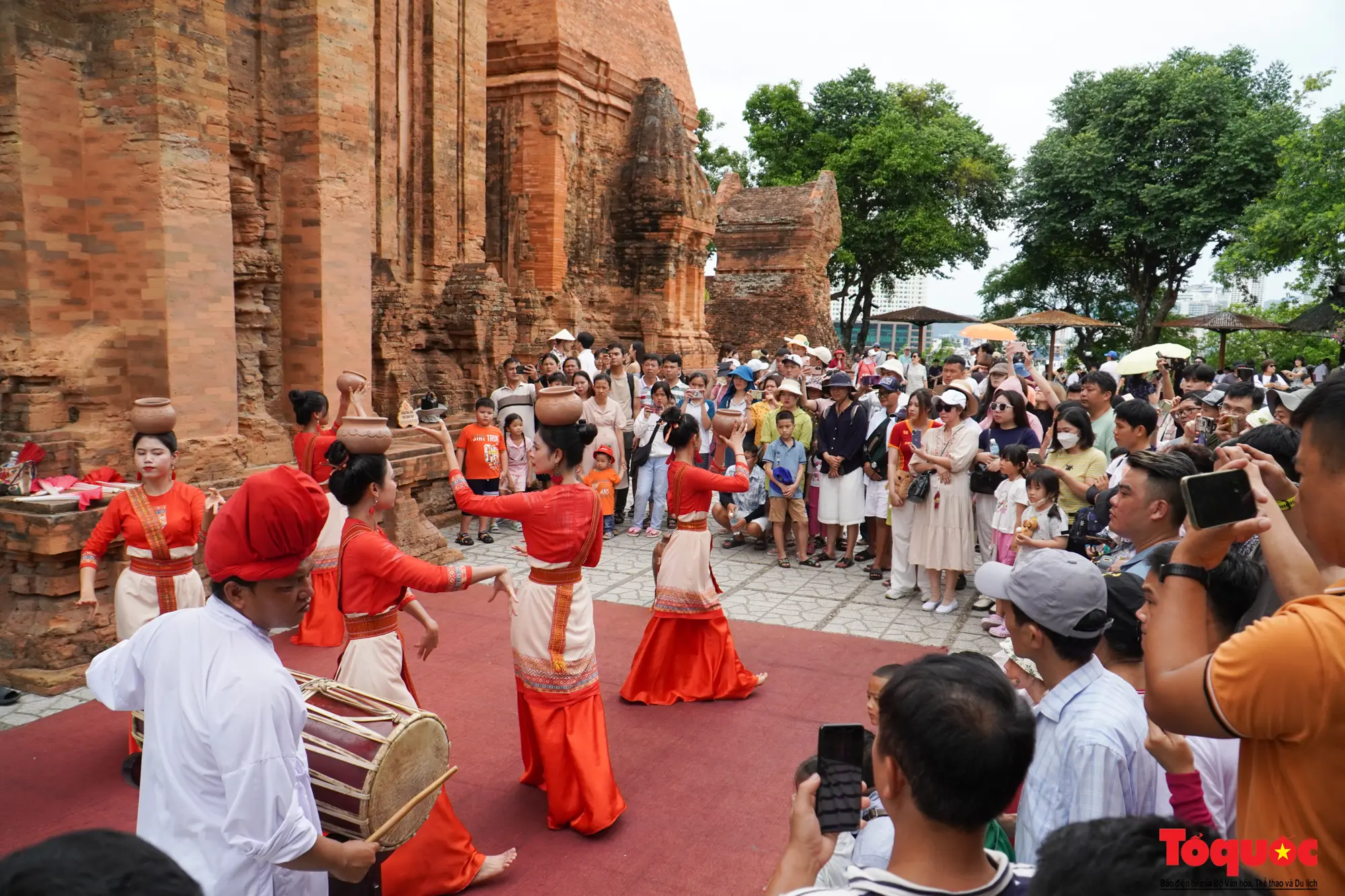 b3ohig anh 7 17272484688171516840529 17361612821951298009090 1736211189862 173621119063667550873