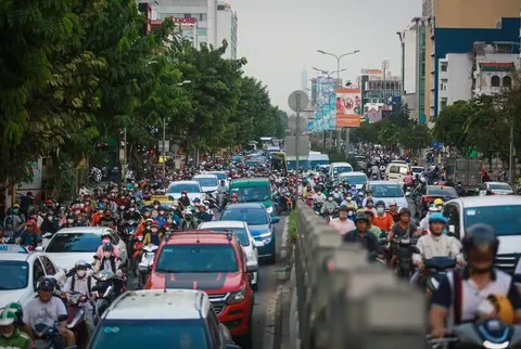 dthgk1 anh 1704367142321521736335