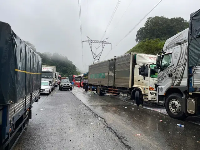 e81ln8 z7159183444651b721ea4635bb40947bfb6237b6c57049 17615324084711243675747