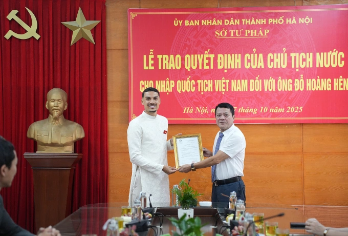 Khoảnh khắc đặc biệt trong lễ nhập tịch