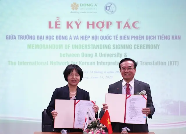 ow305j hoi thao gd tien han ong luong minh sam ky hop tac