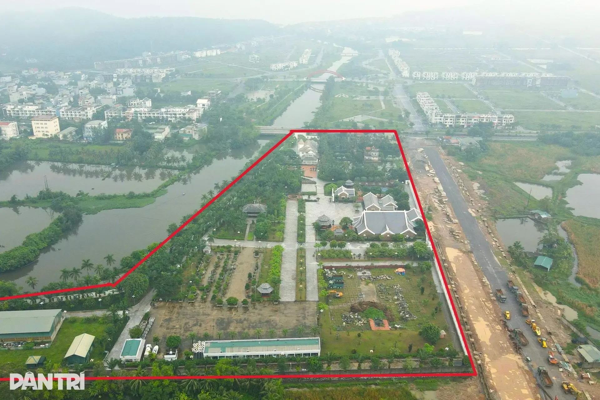 r7fl1r dinh thu cao tien doan8jpg 1758357570713