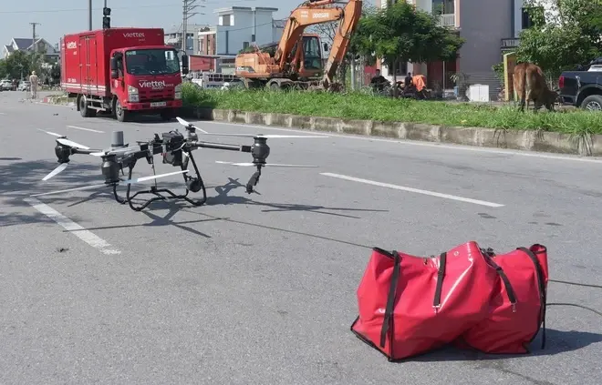 up1twp Viettel Post drone