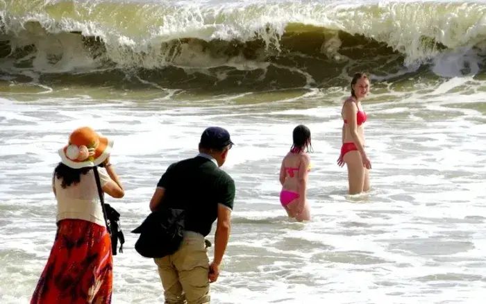 w8bk1c du khach tam bien nha trang zgbo jpg 88328544162439032719419 58536055048156367145065
