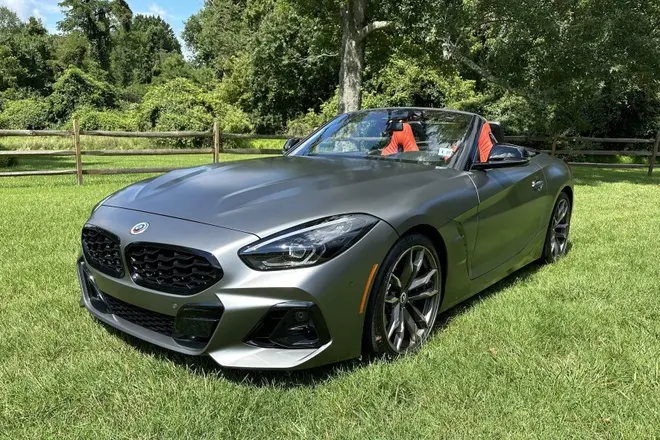 wz6fg0 BMW Z4 M40i 1