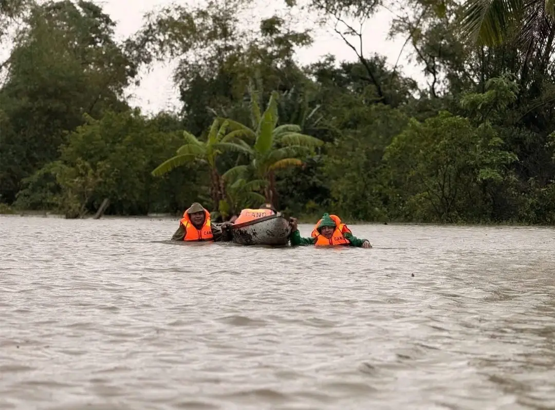 1i9rl1 z7240850249688 1a4dfc593281a043ba23ed00fd088d3c 2025111916321120251120151216