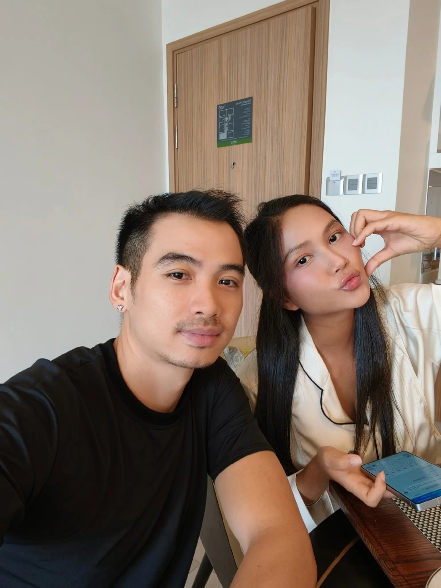 1xgwml hhen nie 57 1762011295692153620940