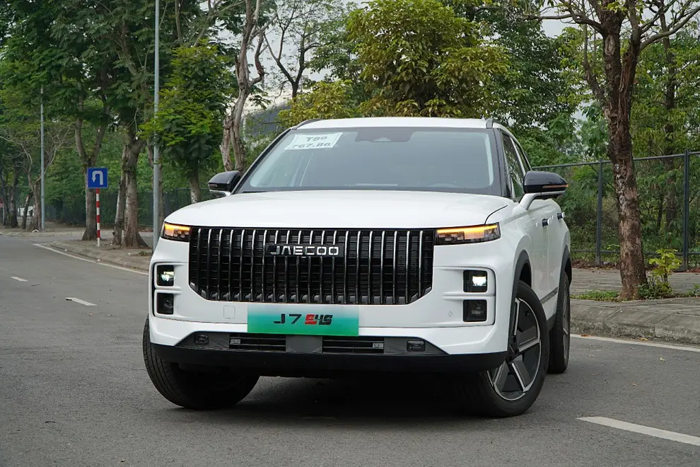 33jdcy ban sao cua lap rap xe hybrid o viet nam rot tram trieu usd khach hang huong loi kepdocx 1762911917358