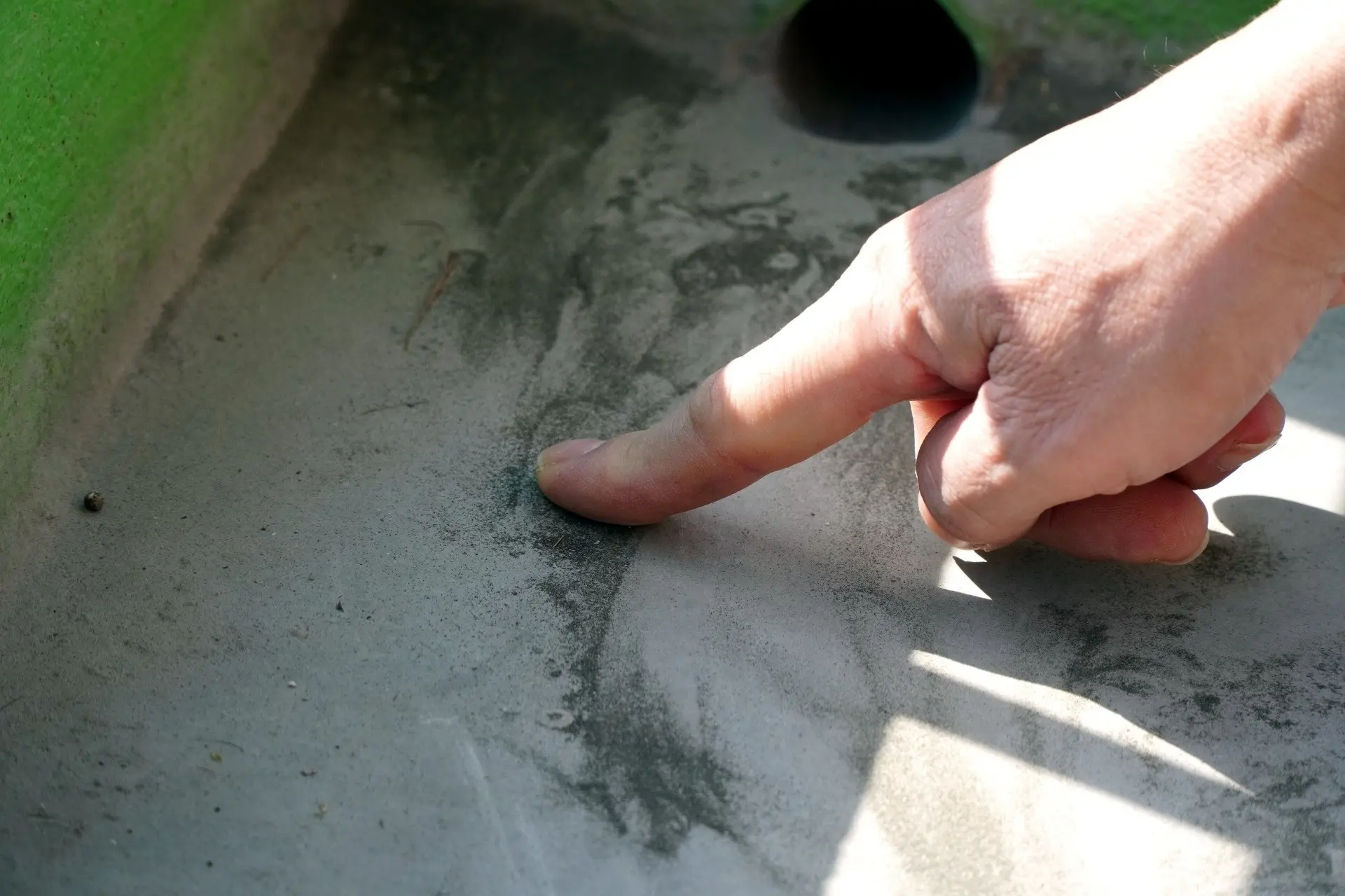 3qb8if nguoi dan thanh hoa bat an vi bui den phu kin nha cua khong khi ngot ngat 3102